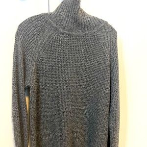 Banana Republic Petite Small Gray Sweater